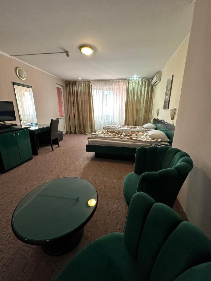 Darin Hotel Bucareste Exterior foto