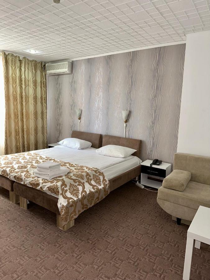 Darin Hotel Bucareste Exterior foto